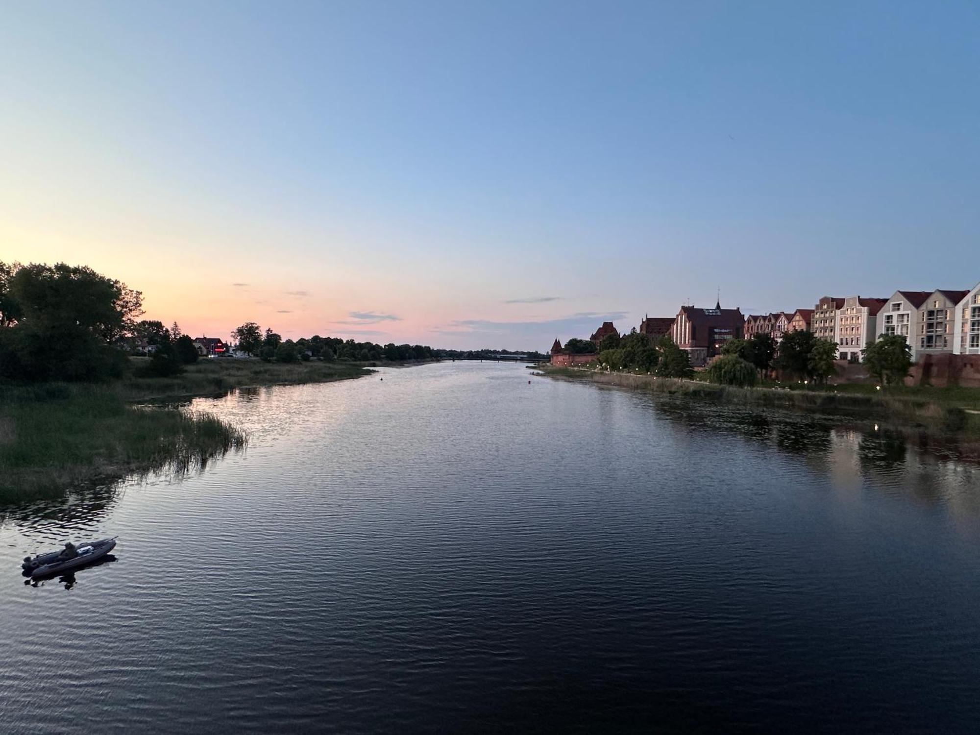 Bed and Breakfast Karat Мальборк Экстерьер фото