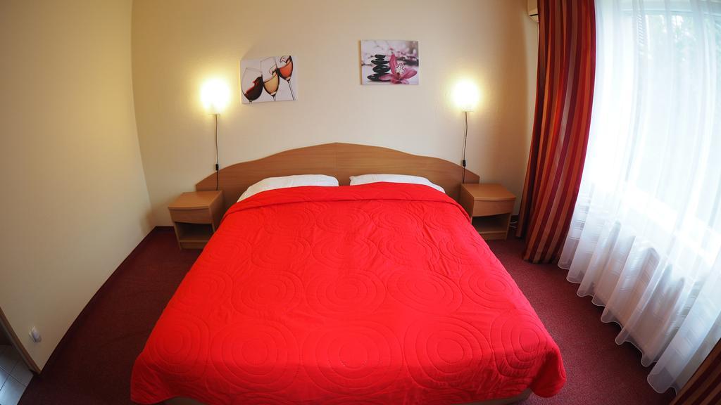 Bed and Breakfast Karat Мальборк Экстерьер фото