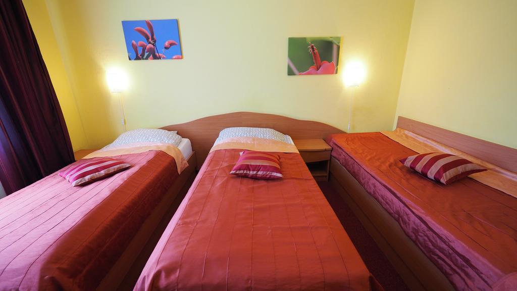 Bed and Breakfast Karat Мальборк Экстерьер фото